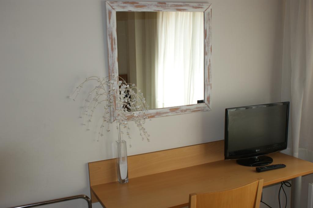Hotel Viaurelia Montblanc Habitación foto